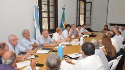 Piden asistencia oficial para sacar de la crisis al sector lechero bonaerense