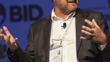 "Necesitamos un Estado facilitador"