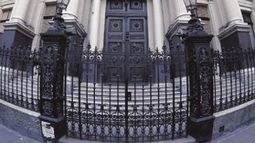 Nombran a tres nuevos directores del Banco Central