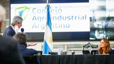 Valoran la inclusión en sesiones extraordinarias de iniciativas para impulsar al campo