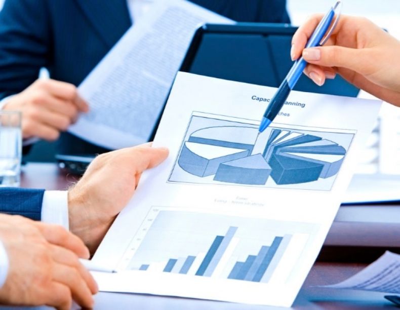 Empresarios afirman que Argentina es menos atractiva para invertir