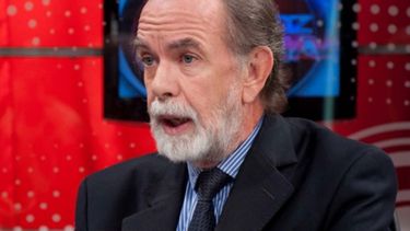 Piden "dejar de pensar los precios de los departamentos en dólares"