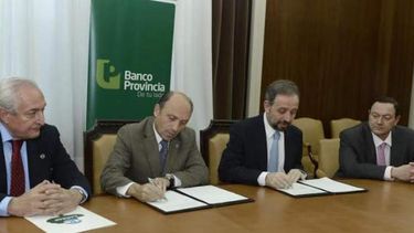 Actualizan el convenio "Procampo-CARBAP" con el BAPRO