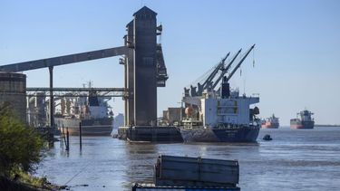 Los movimientos en los puertos nacionales.