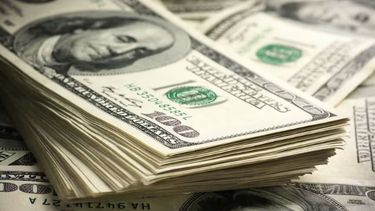 El dólar blue sube $205 en lo que va de 2024.