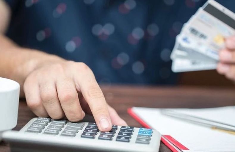 Tarjetas: el BCRA vuelve a poner la lupa sobre los bancos