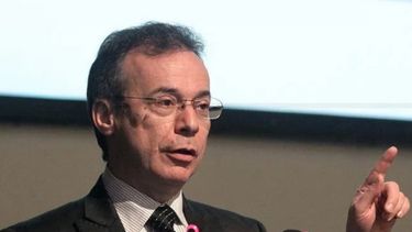 Para Artana, la recuperación económica está en "velocidad crucero"