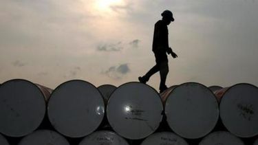 El petróleo subió 1,1% en Texas, para cerrar el año a 91,82 dólares por barril