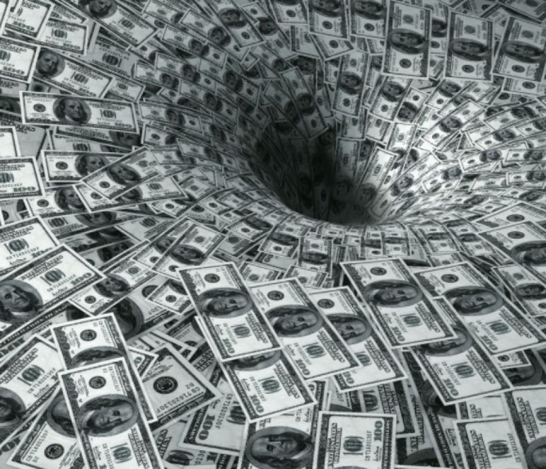 "Hay mucha plata en la ineficiencia del Estado"