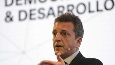 Los "grandes beneficiarios de este paquete impositivo son las PYMES y comercios"
