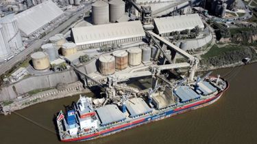 La actividad en el Puerto de Rosario.