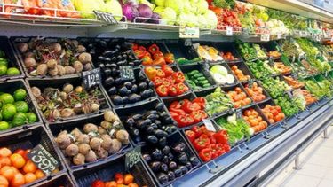 Consumidores pagaron casi 5 veces más en góndola que lo recibido por el productor