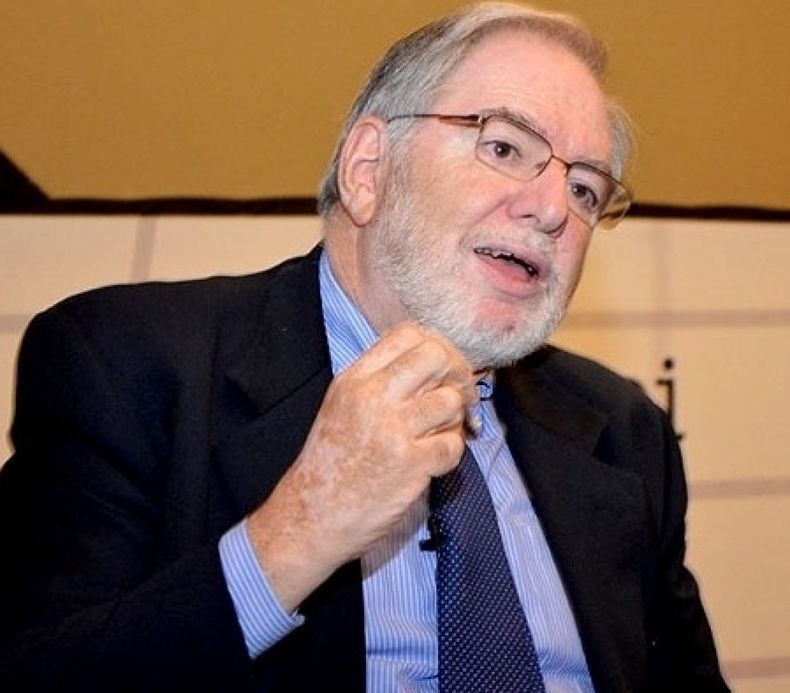 "La experiencia demuestra que cuanto más rápido es el proceso de ajuste fiscal es mejor"