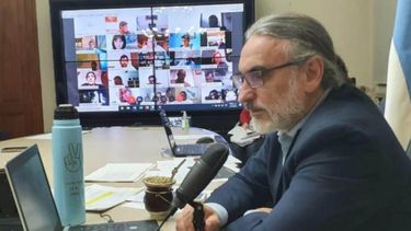 Basterra aclaró que el Gobierno no busca imponer instrumentos como las retenciones