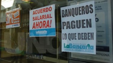 Qué hacer para no quedarse sin efectivo por el paro bancario