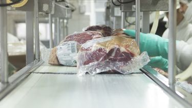 La venta del producto premium al exterior.