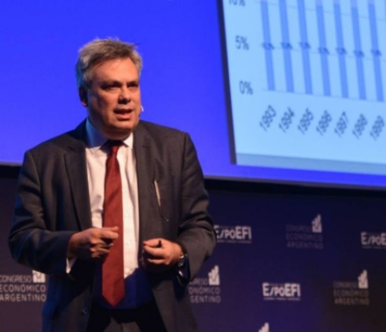 "Nunca el gasto público bajó tres años seguidos" sin una crisis