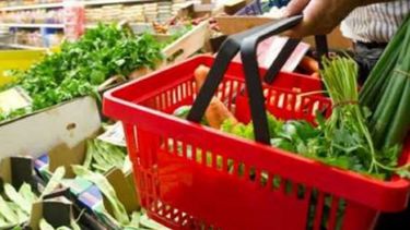 Consumidores pagaron cinco veces más en góndola que lo recibido por el productor rural