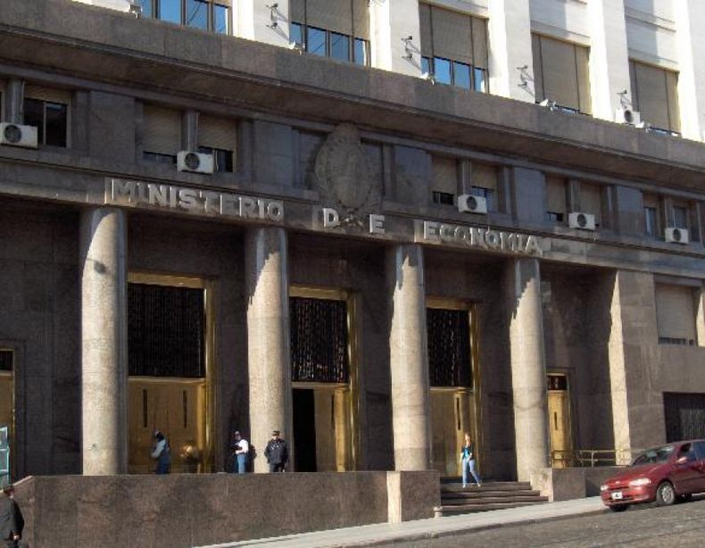 Pautas para que las provincias paguen sus deudas con la Nación