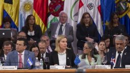 La UE y la Celac se unirán para defender políticas de apertura comercial