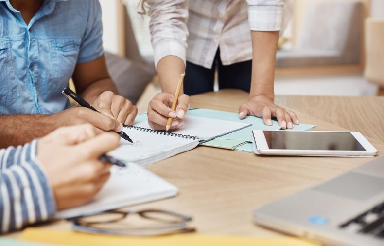 Las lecciones de emprendedores destacados en Argentina.