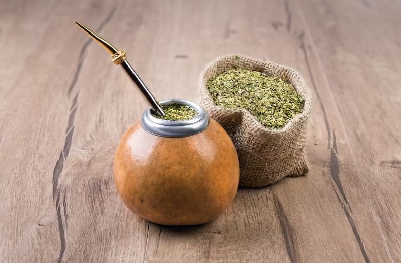 Al cierre de agosto, el consumo de yerba mate superó los 213 millones de  kilos entre mercado interno y exportaciones