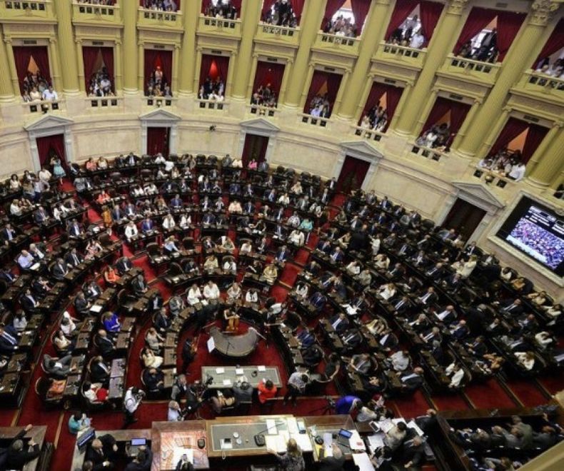 Diputados dio media sanción al freno en la suba en tarifas de los servicios