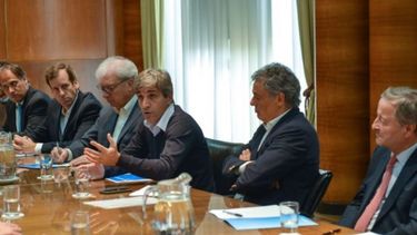 Los hombres de negocios mantienen el respaldo al Gobierno
