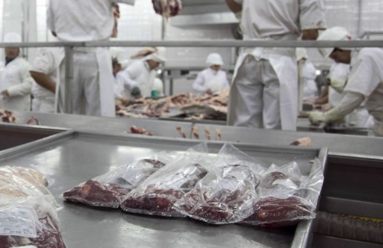 Suspenden a frigoríficos que exportan carne a China